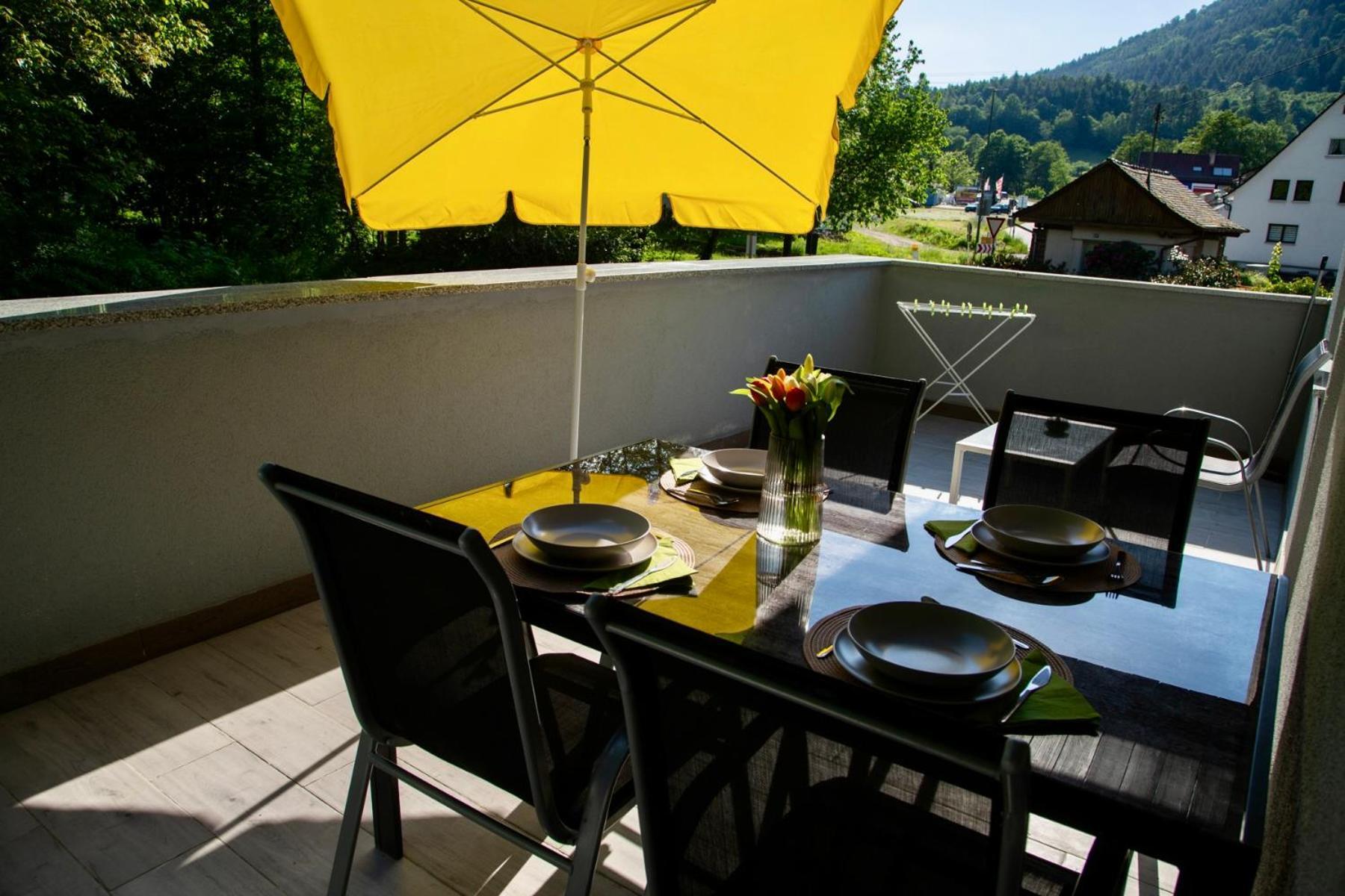 Erholung An Den Wasserfaellen - In - Stilvolles Mit Terrasse, Parkplatz & Ruhiger Lage Apartment *